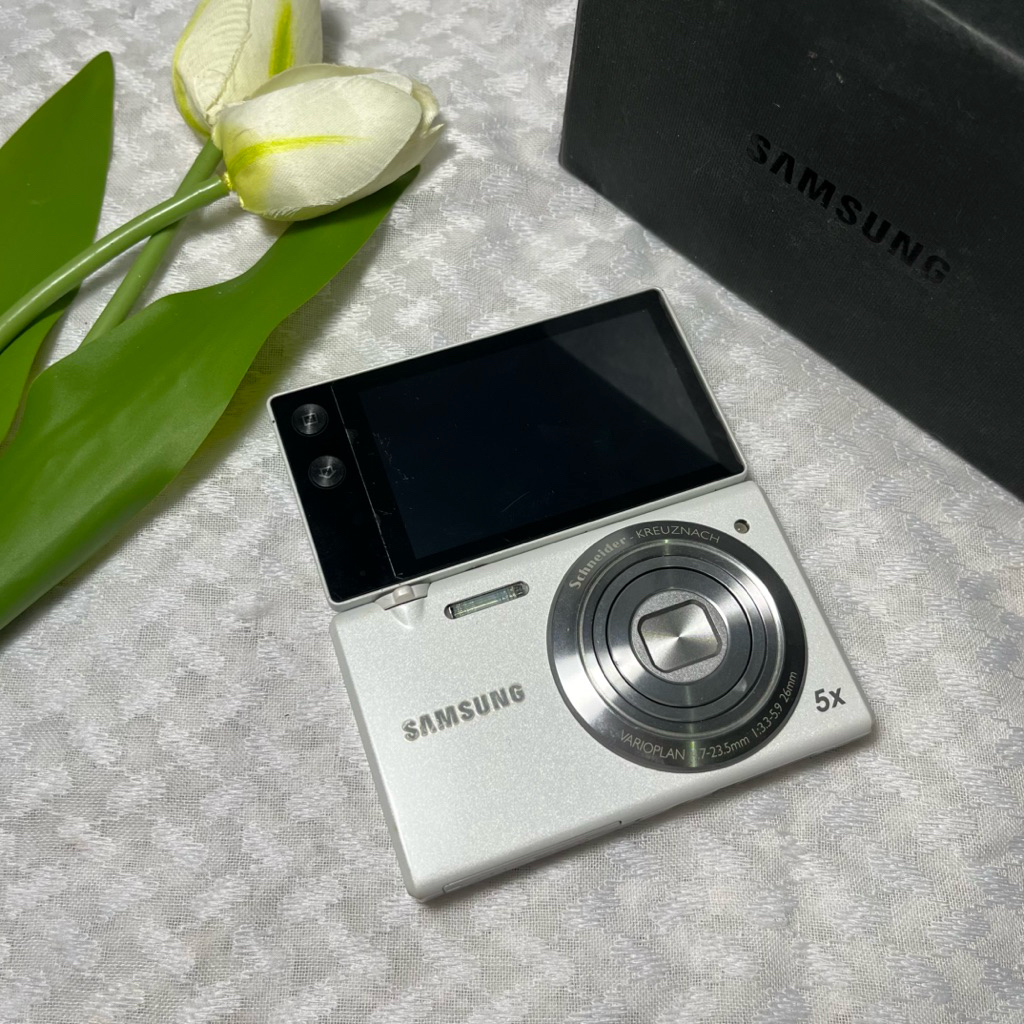 Digicam Samsung MV800 Flip Wi-Fi