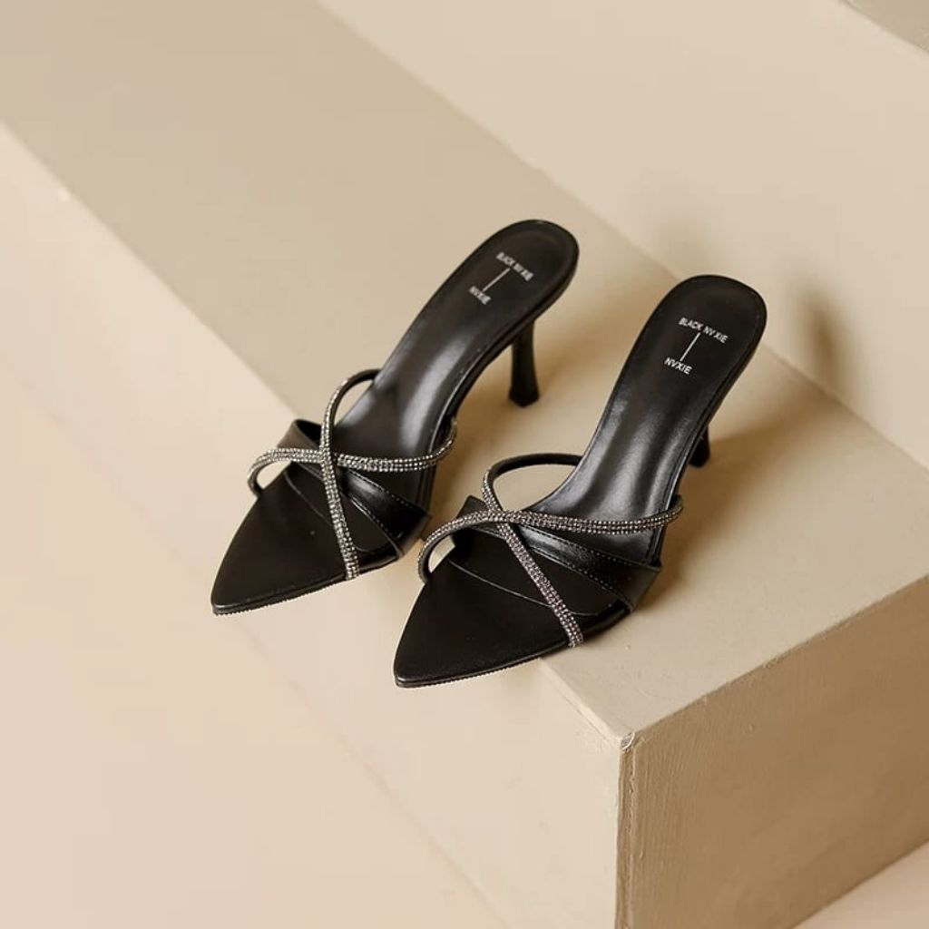 High Heels Wanita Hak 7Cm Terbaru Simpel Elegan Heels Pesta Kondangan Hak 7Cm Hitam