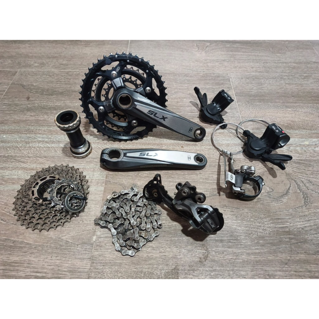 Grupset Shimano SLX 9speed Japan  Shimano SLX 9Speed.