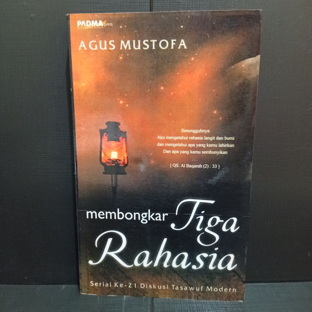 Buku Membongkar Tiga Rahasia by Agus Mustofa