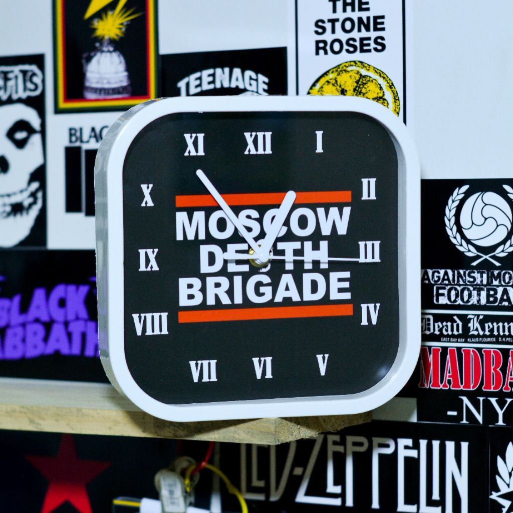 Jam Dinding Custom Moscow Death Brigade