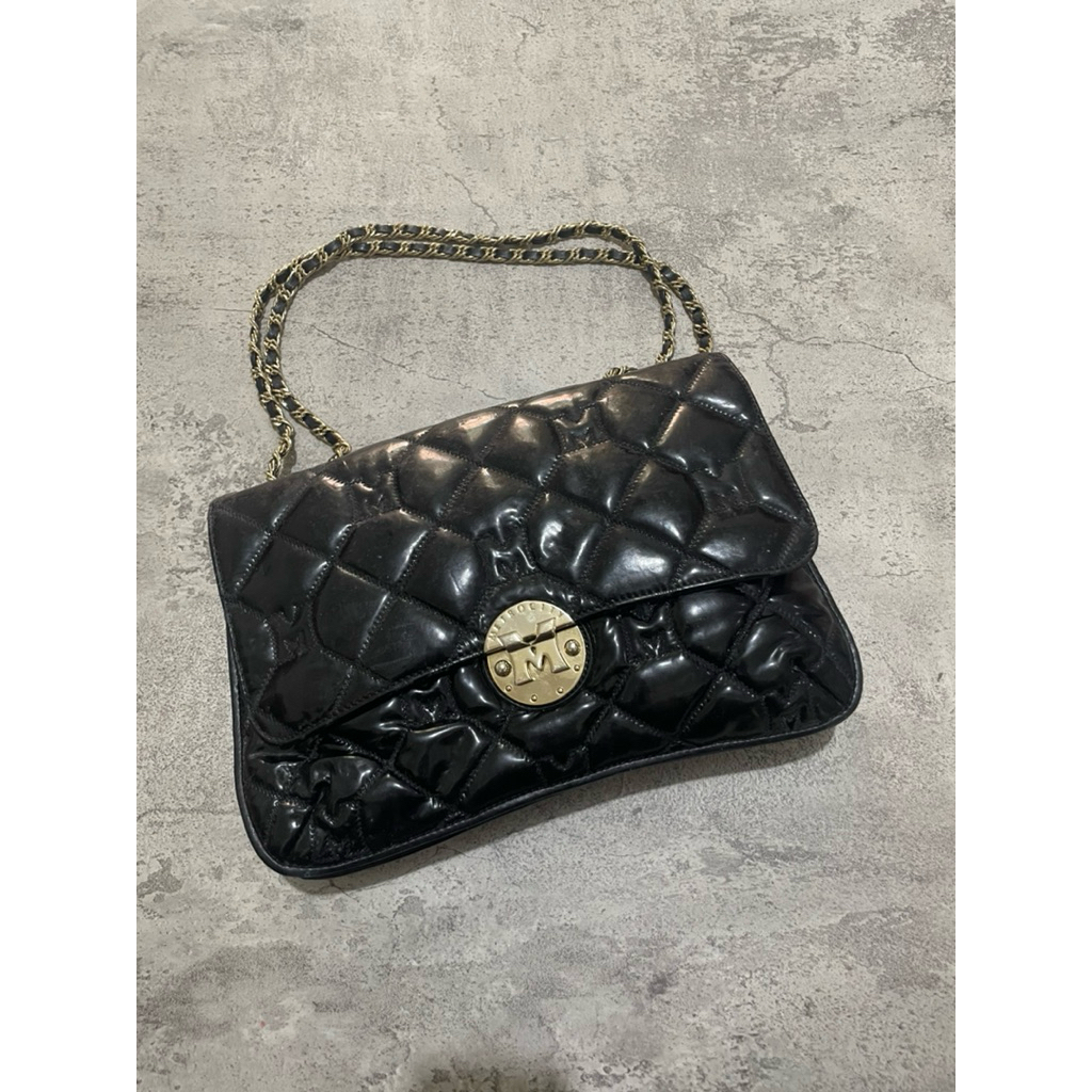 KODE:137-TAS CEWEK TAS SLING BRAND METROCITY