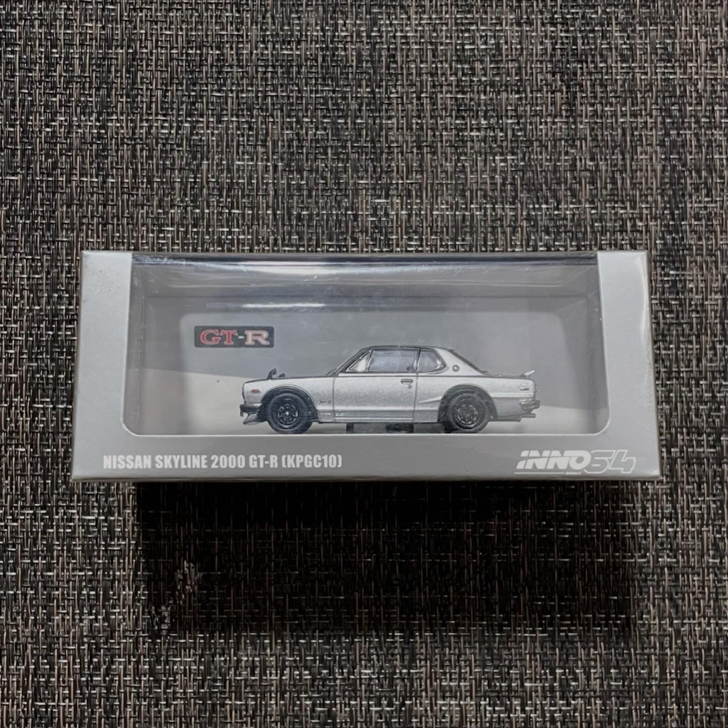 Inno64 Nissan Skyline 2000 GT-R (KPGC10) Silver