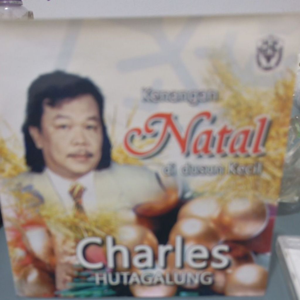 cd original charles hutagalung kenangan natal di dusun kecil