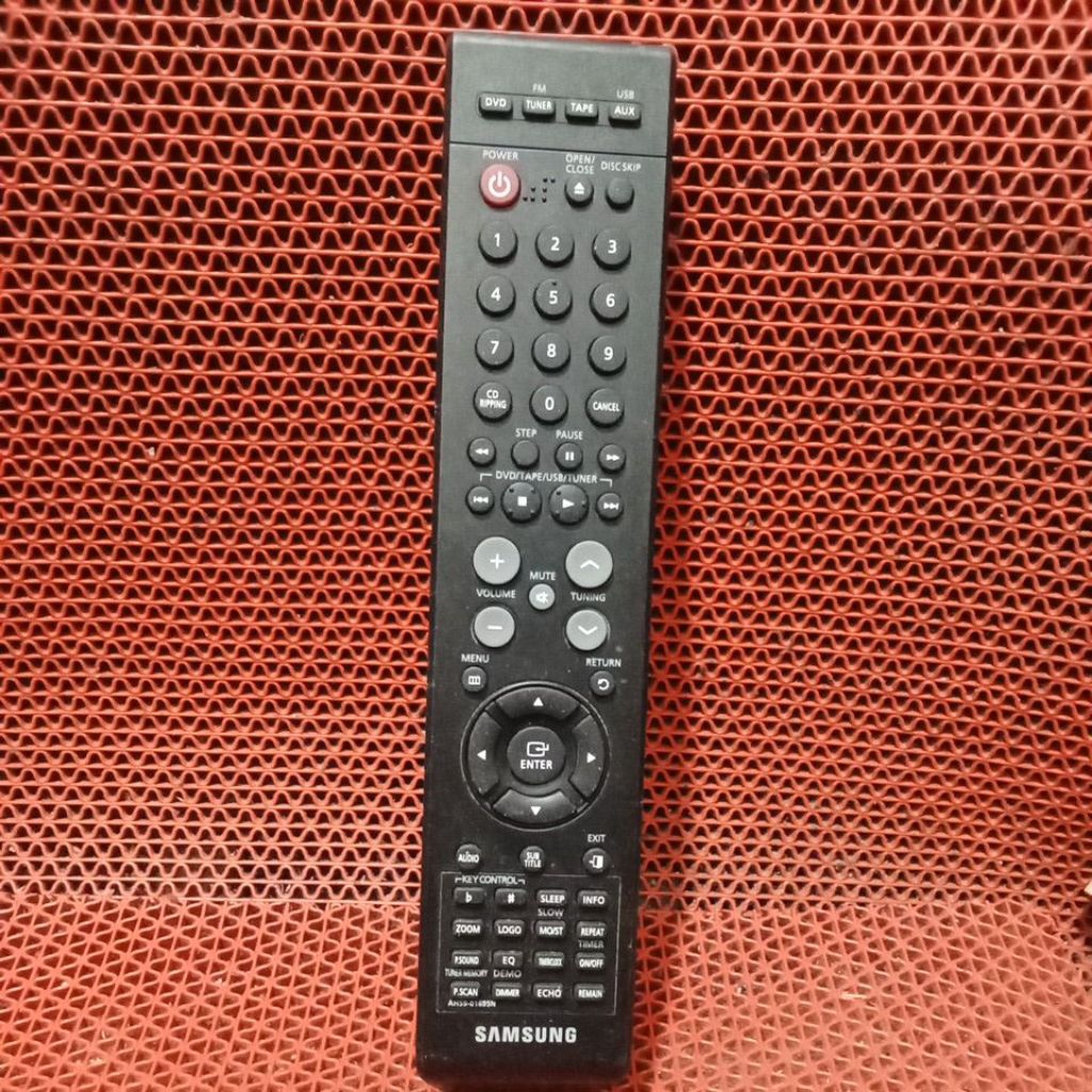 REMOT HOME THEATER/MINI COMPO SAMSUNG AH59-01695N,DVD, TUNER, AUX,TAPE,100% ORIGINAL