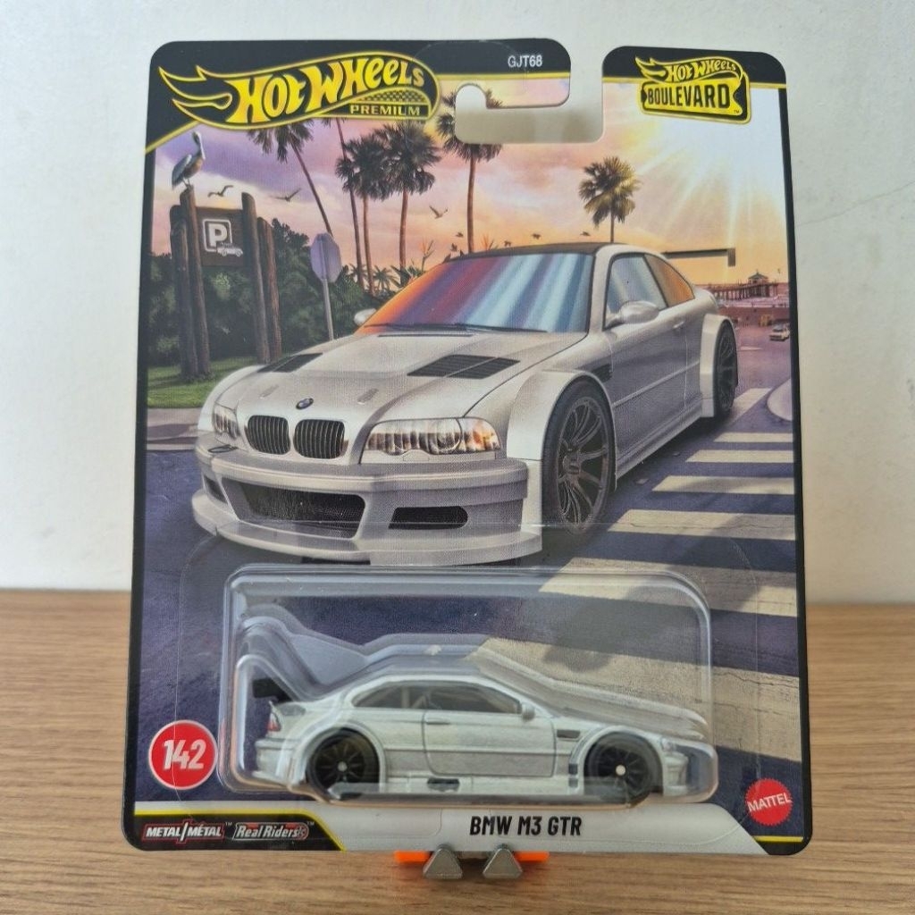 Hot Wheels BMW M3 GTR Boulevard 2026 NFS Most Wanted Razor Silver Grey abu