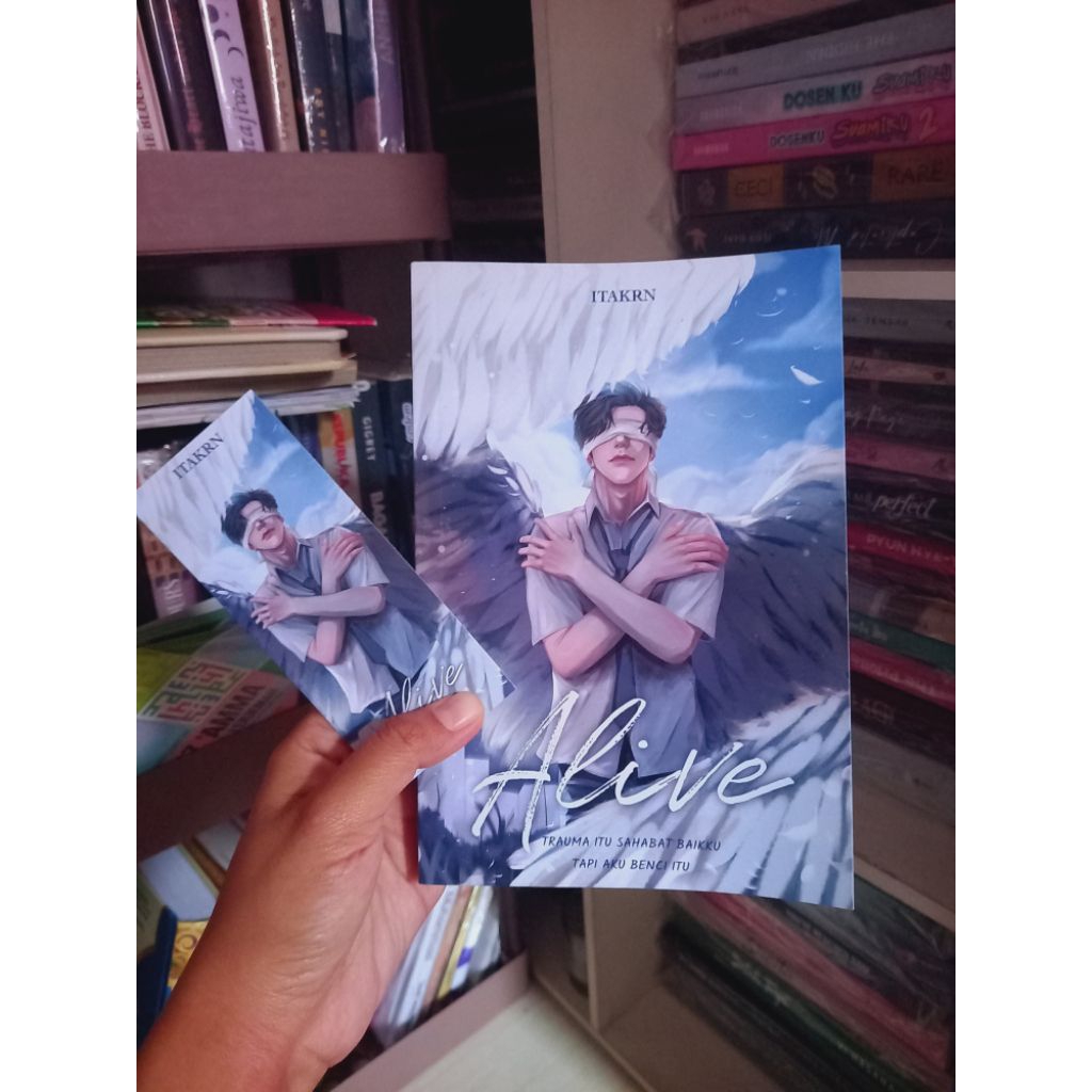 novel alive SC book only + jacketbook