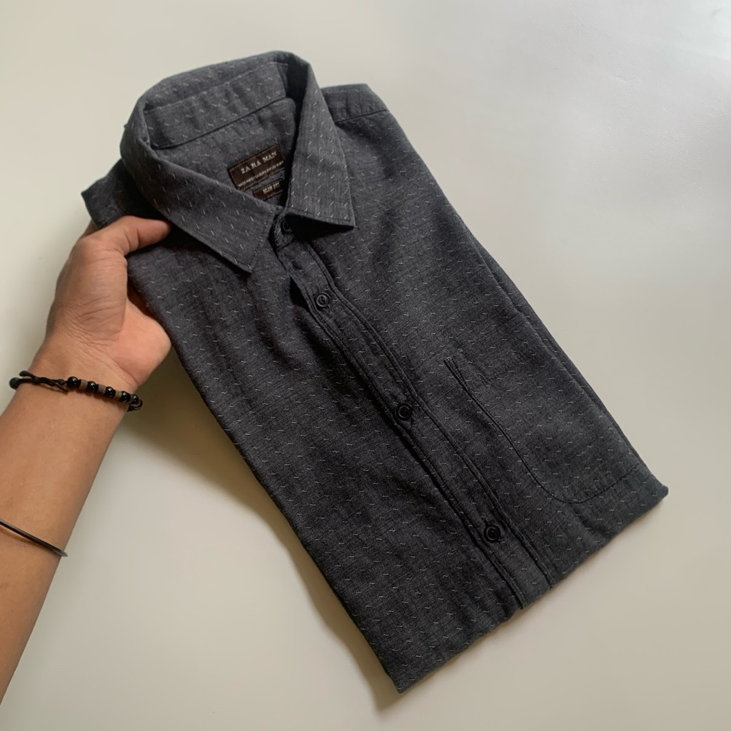 Kemeja Panjang Zara Man Slim fit