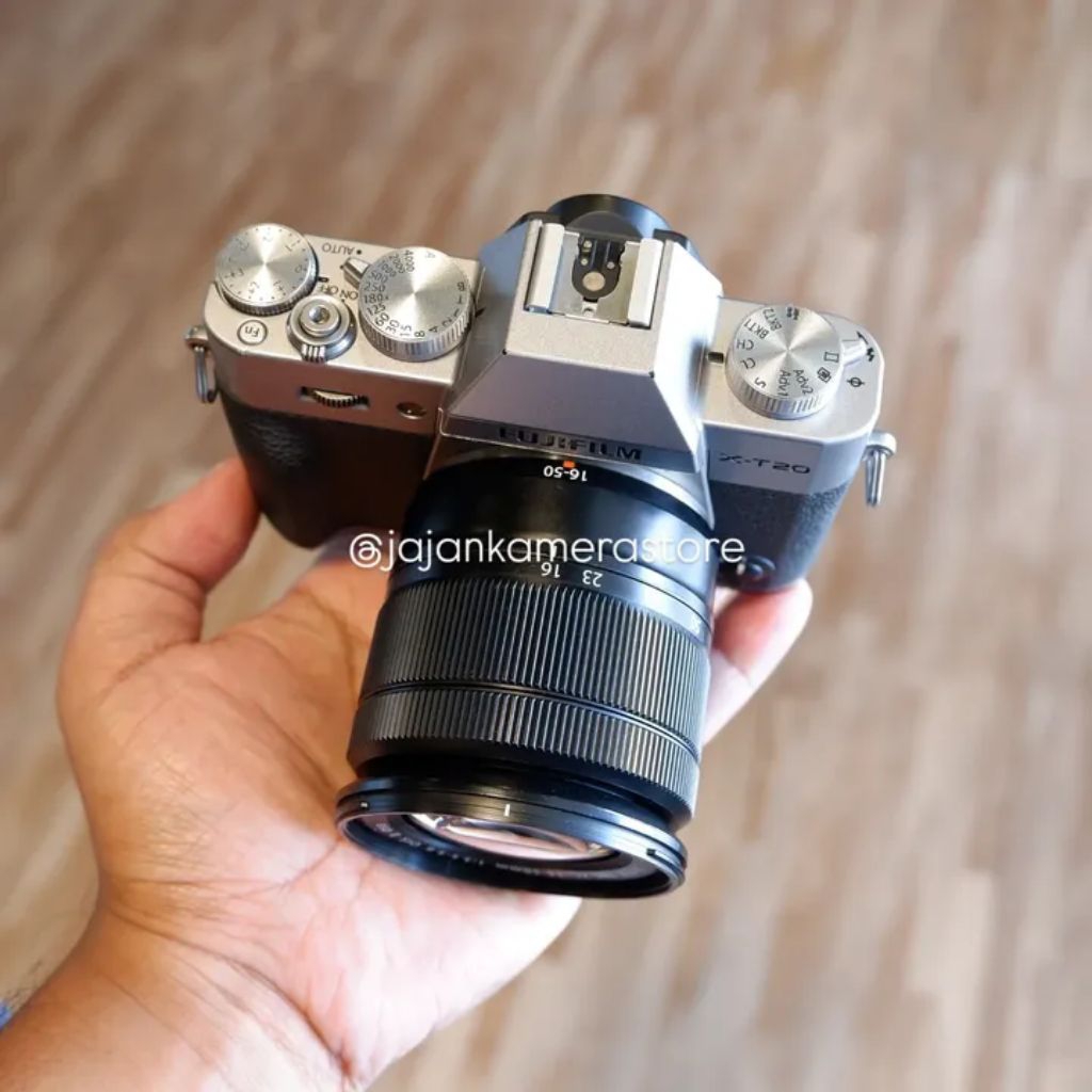 FUJIFILM XT-20 XT20 LENSA KIT 16-50MM OIS NORMAL SIAP PAKAI