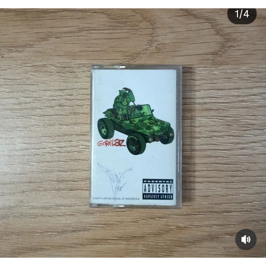 kaset pita gorillaz self titled