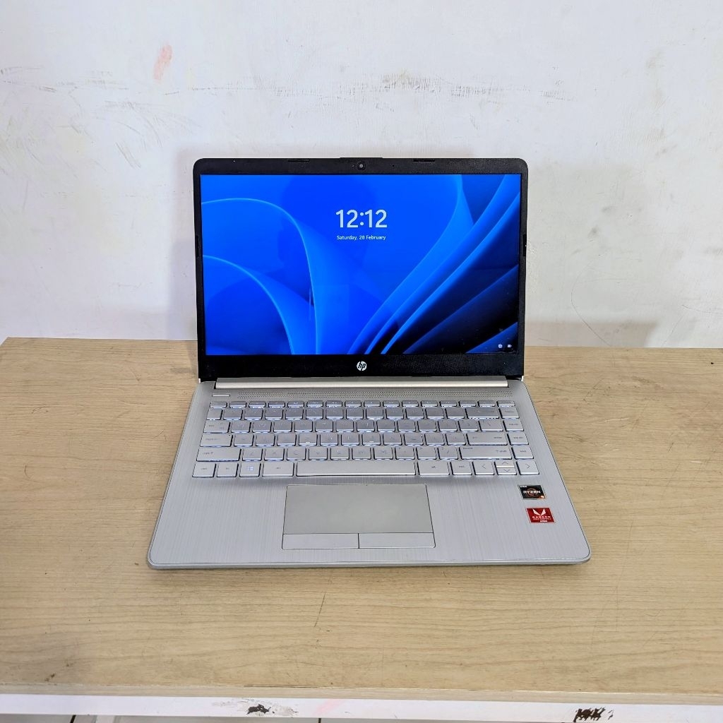 SLIM Laptop HP 14S-DK AMD RYZEN 5 RAM 8 GB SSD - Laptop bekas - Laptop second - LAPTOP SECOND MURAH 