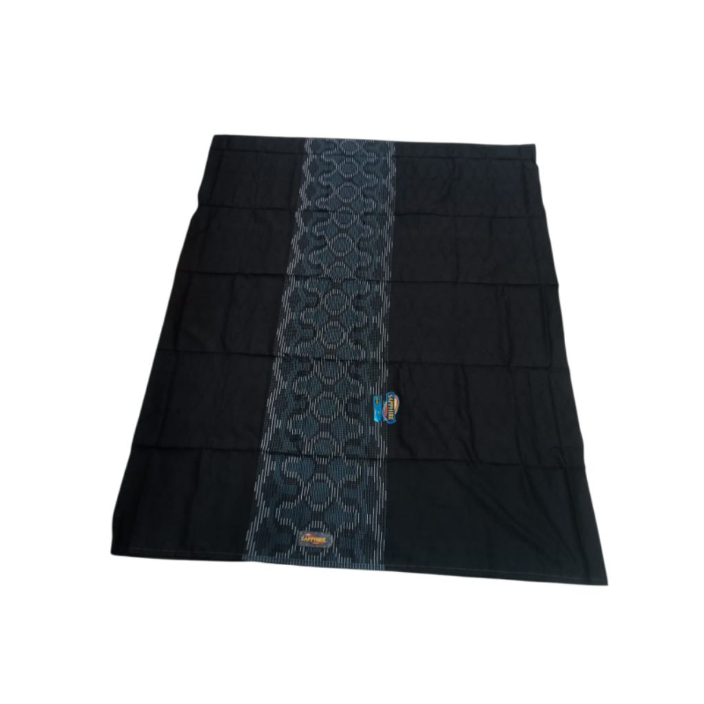 Sarung tenun Sapphire Dutatex warna hitam polos