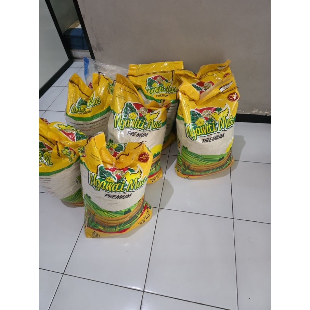 beras ngawiti premium 25 kg