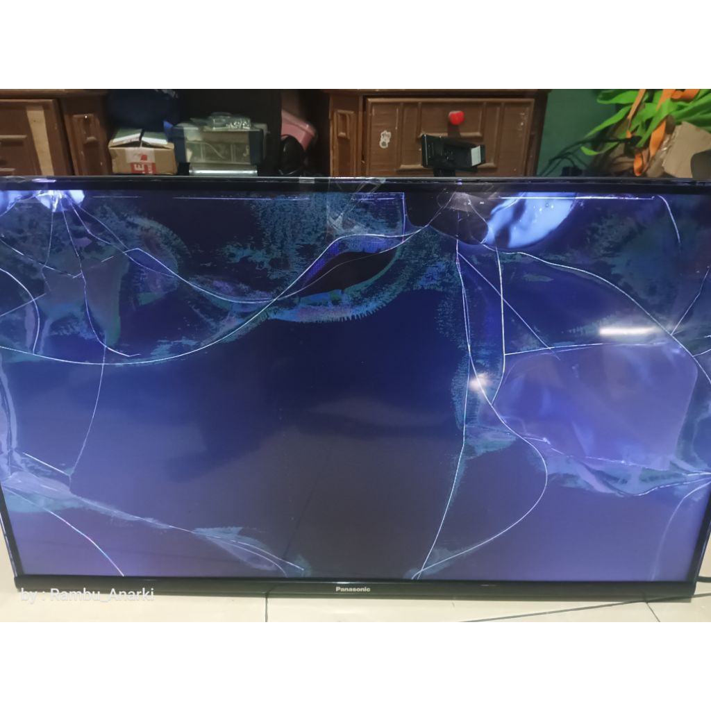 tv panasonic 32 inch rusak lcd
