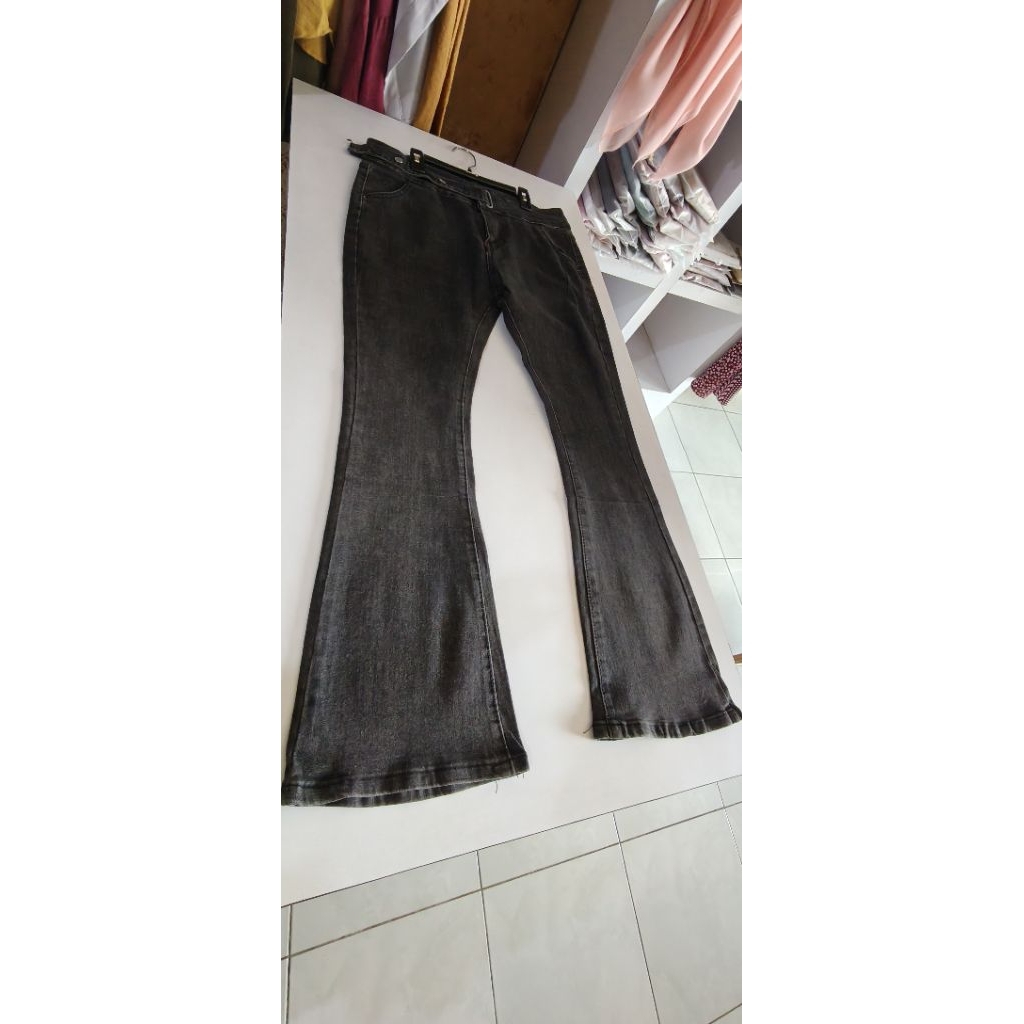 Cuci Gudang||Celana Jeans Wanita Premium Terbaru Cutbray