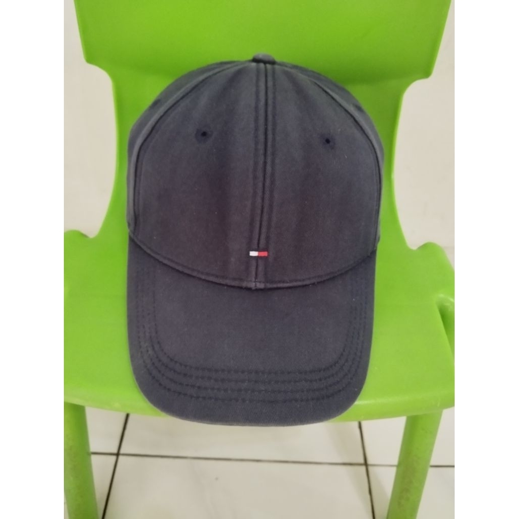 Topi Kasual Tommy Hilfiger