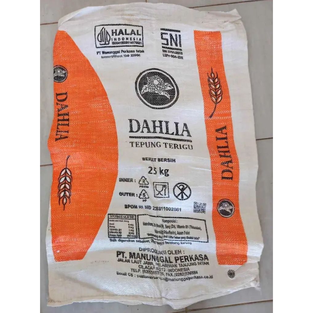 Karung terigu bekas  size 25kg