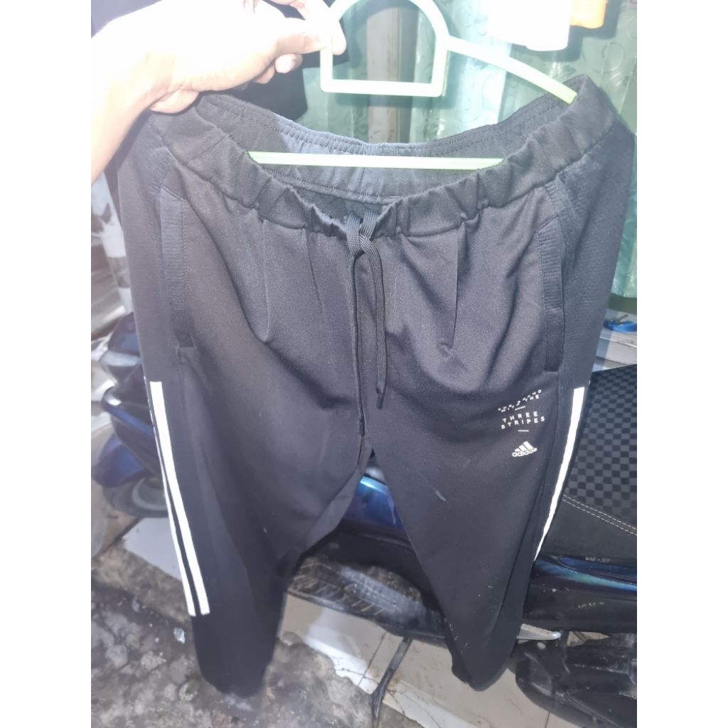 Celana jogger adidas