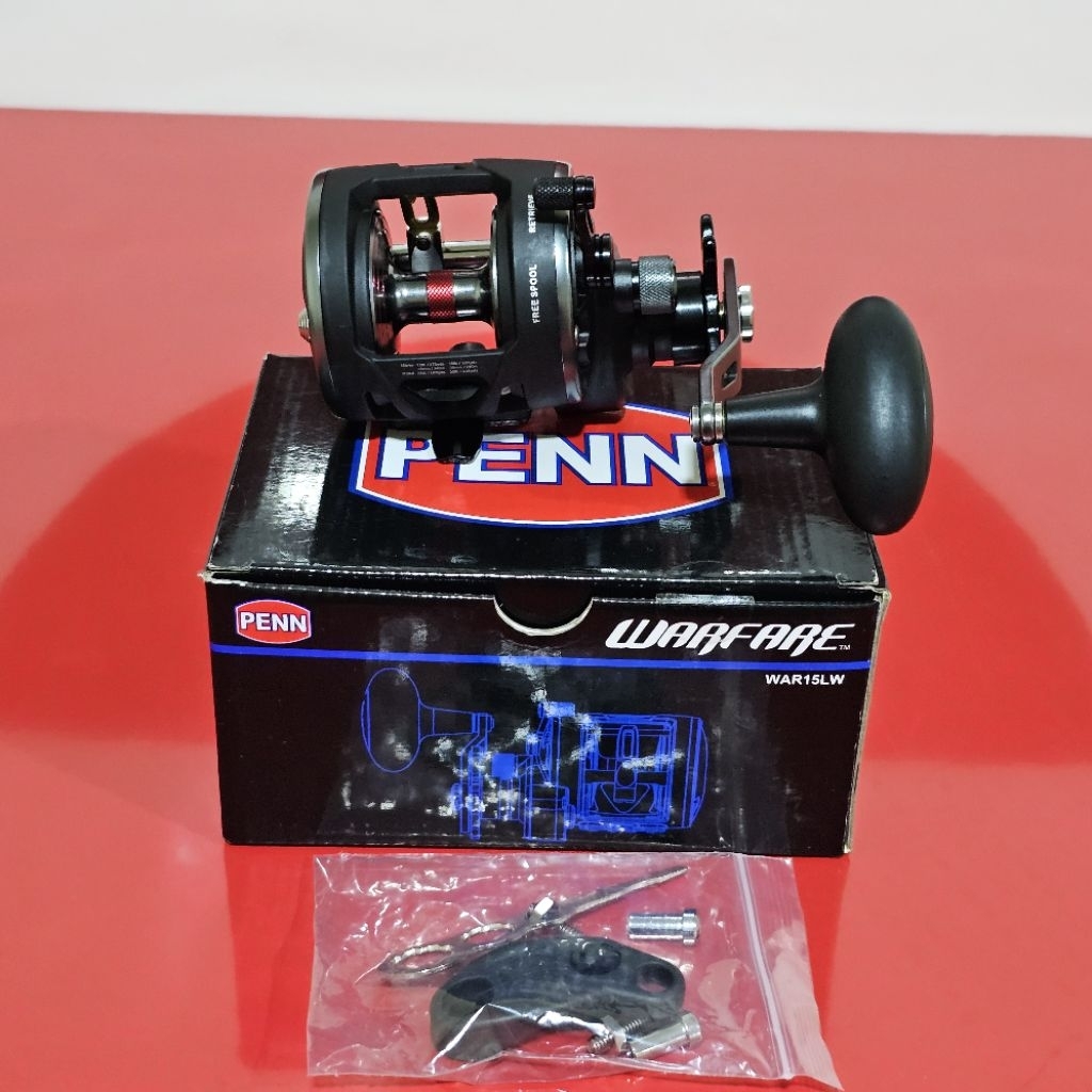 Reel PENN Warfare 15 Lw Handle Kanan