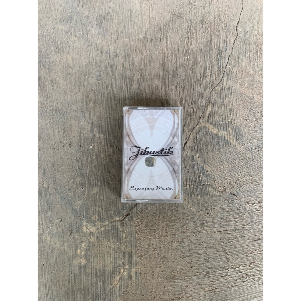 kaset pita jikustik - sepanjang musim