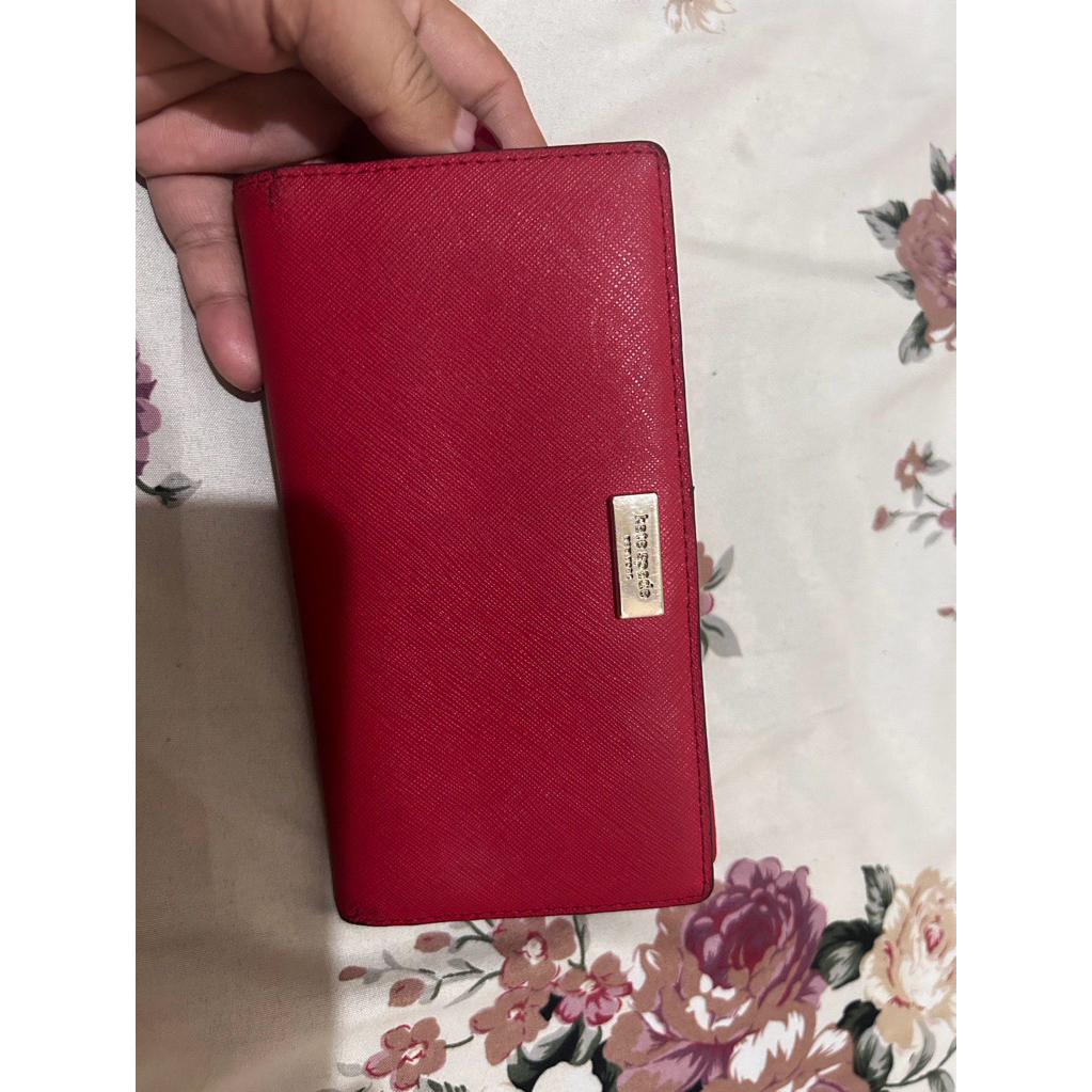 Dompet KS