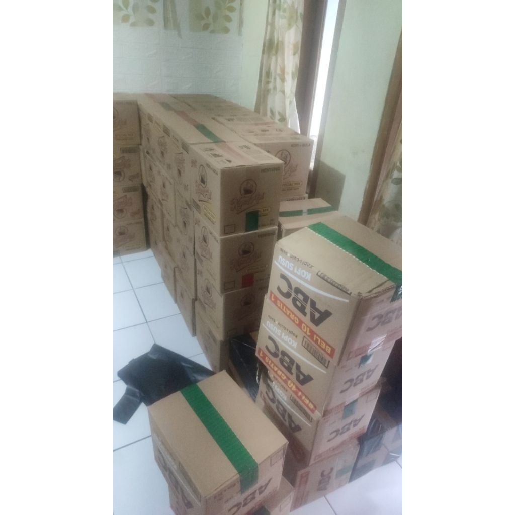 kopi ABC susu 1 karton