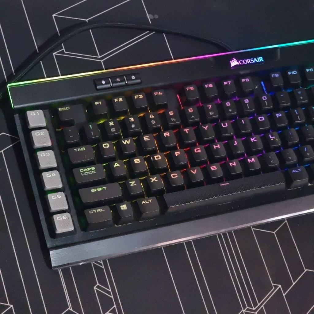 rare corsair K95 rgb platinum keyboard