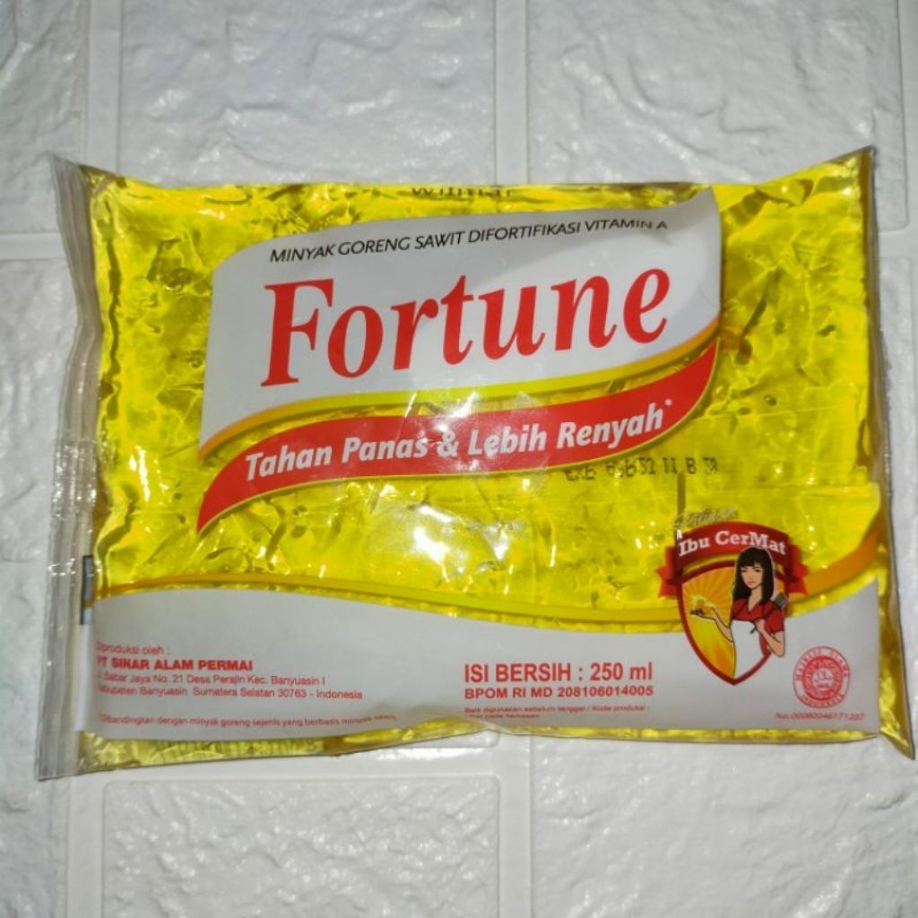 MINYAK GORENG SAWIT FORTUNE 250 ML