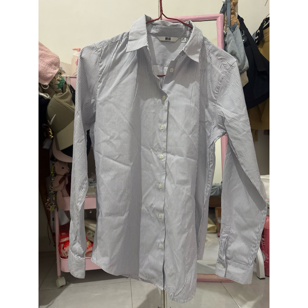 preloved uniqlo striped shirt