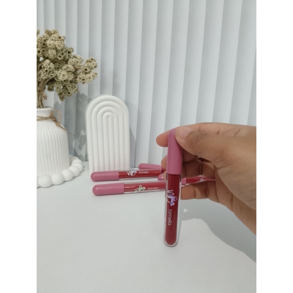Lipstik Cair Lameila 1041 Matte Tahan Air, Melembabkan & Tahan Lama