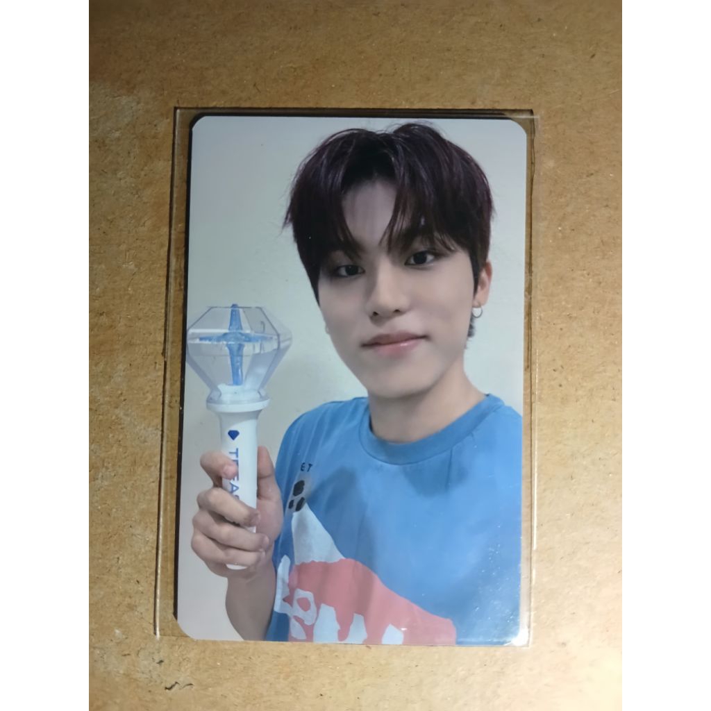 treasure jeongwoo official photocard pob offline treasure lightstick (teulight) ver2