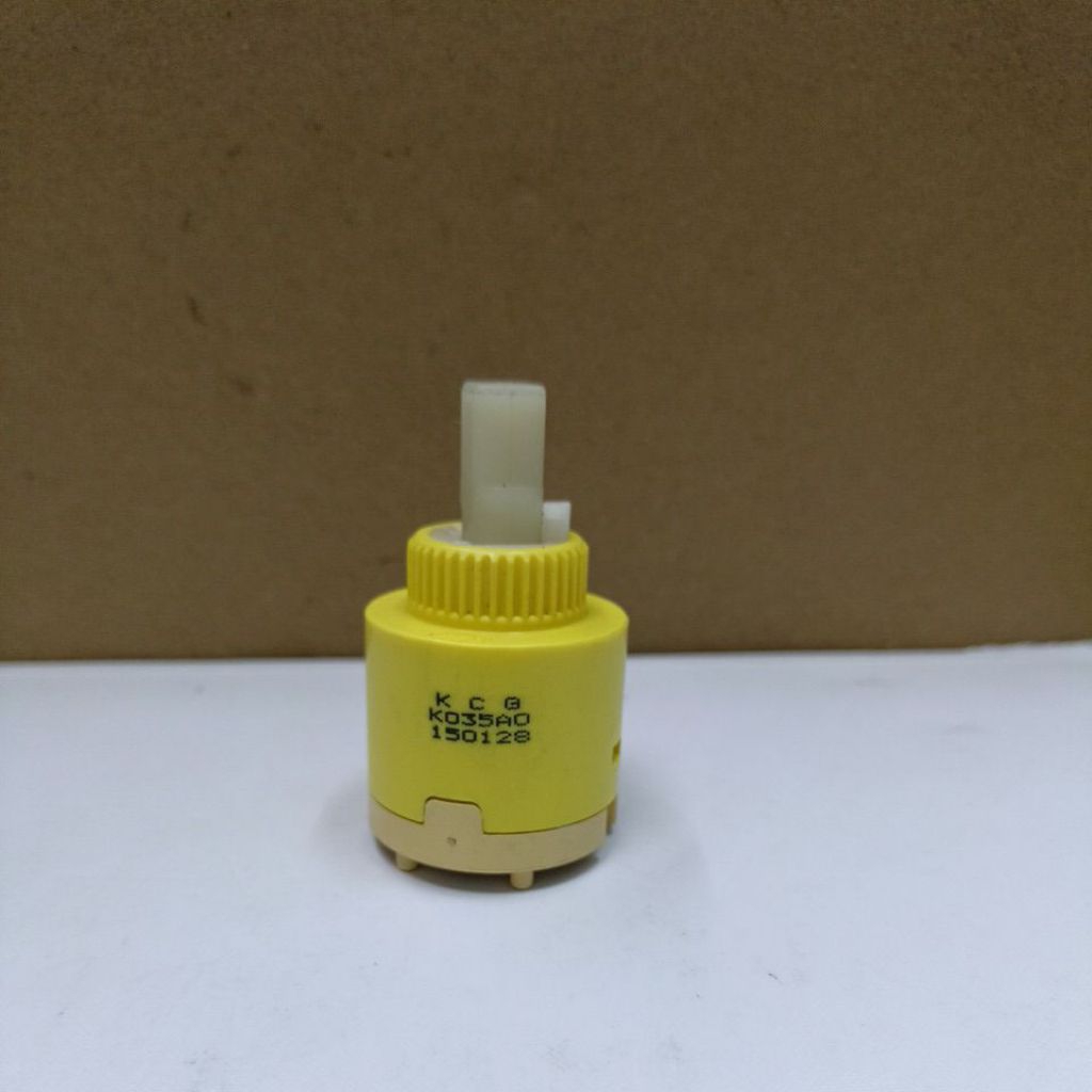 sperpart kran mixer, spinde/jantung kran panas dingin