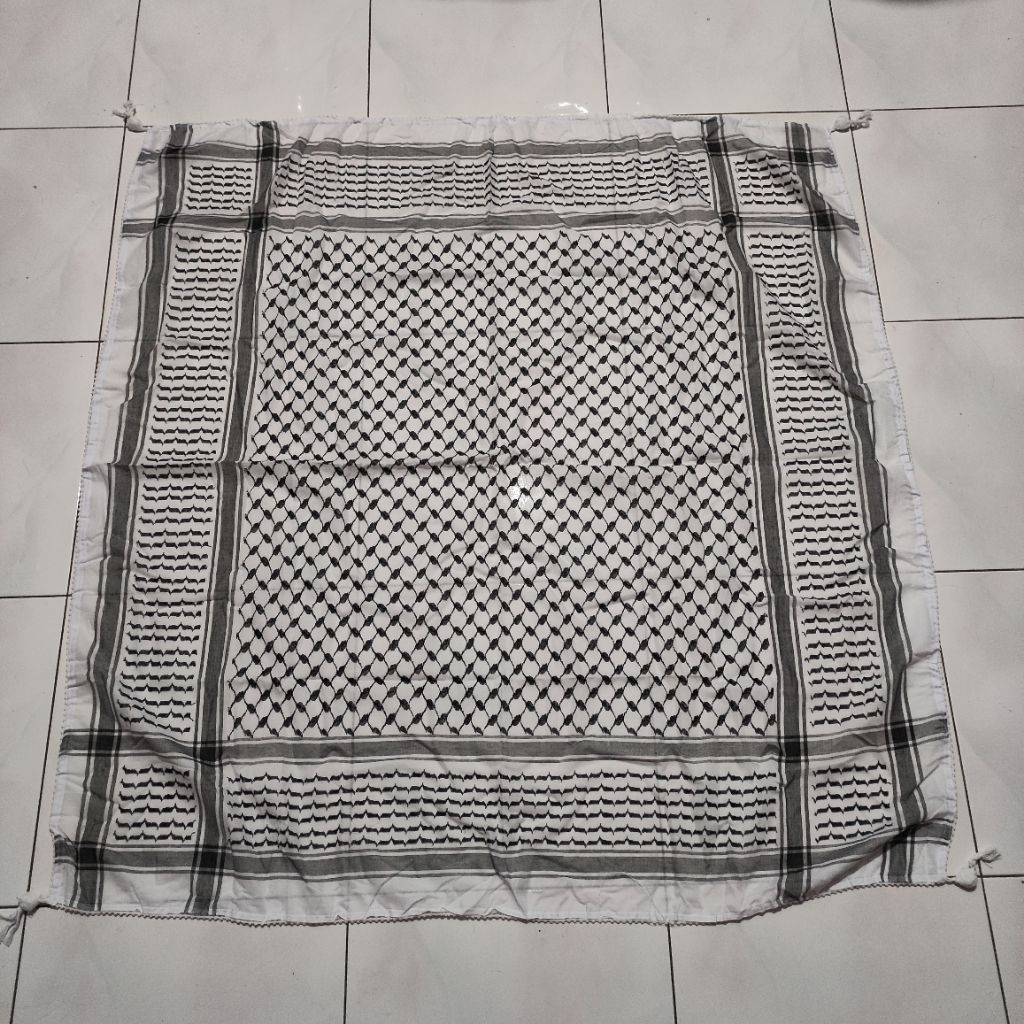 sorban halus 120x120cm Arab Saudi Asli