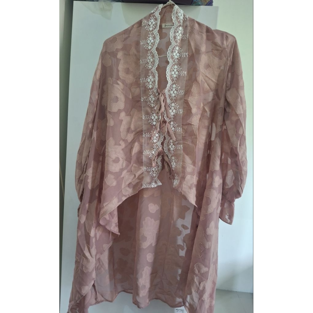 outer pink