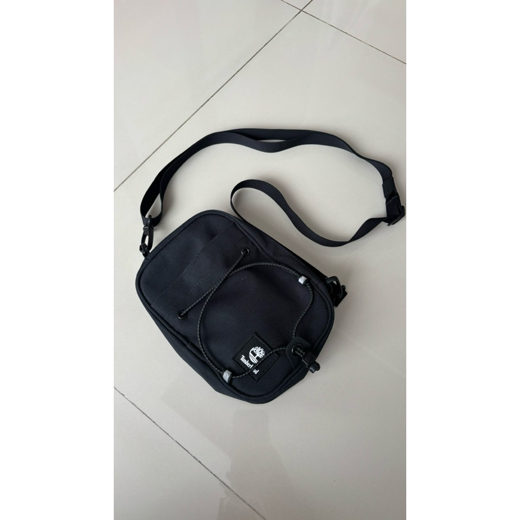 tas selempang timberland crossbody preloved