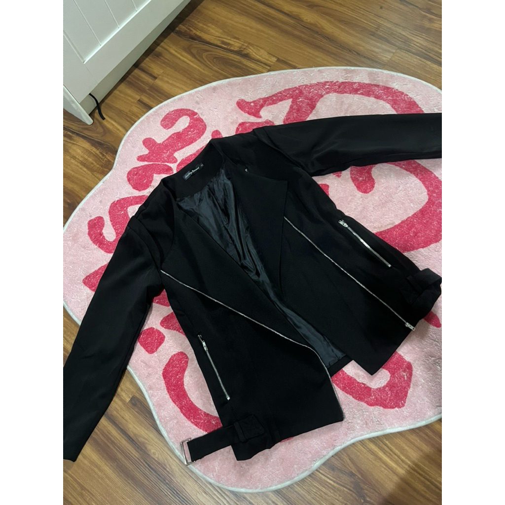 Preloved Black Biker Jacket [Something Borrowed]