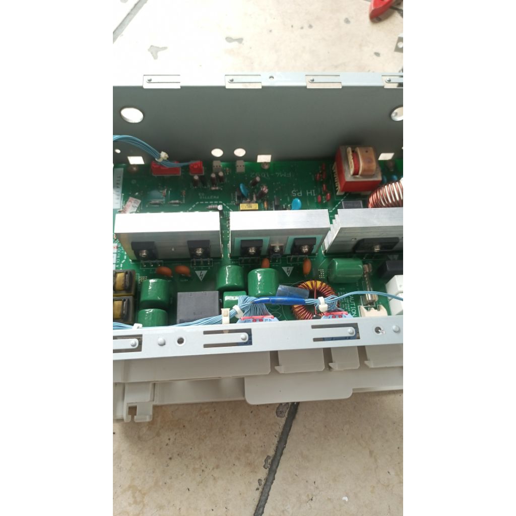 POWER SUPPLY IH IRA 8105