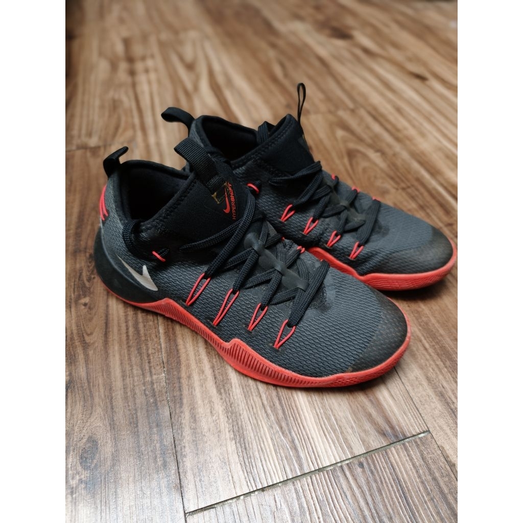 Original Sepatu basket nike hypershift (second)