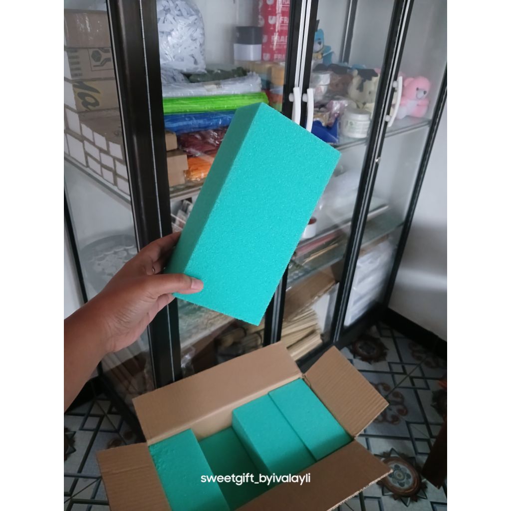 DRY FLORAL FOAM  / Busa Kering /OASIS BUSA KERING HIJAU PREMIUM / OASIS