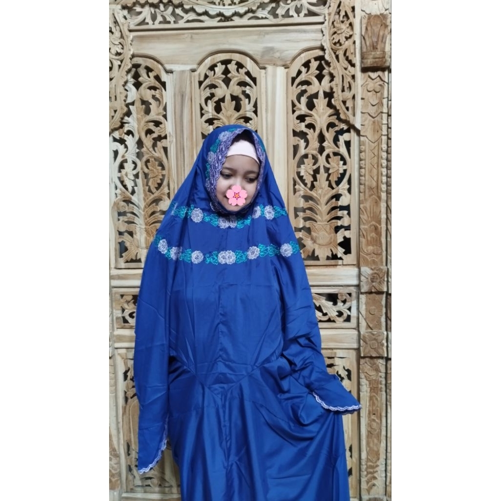 Mukena Kudusan Kain kain warna bordir manual