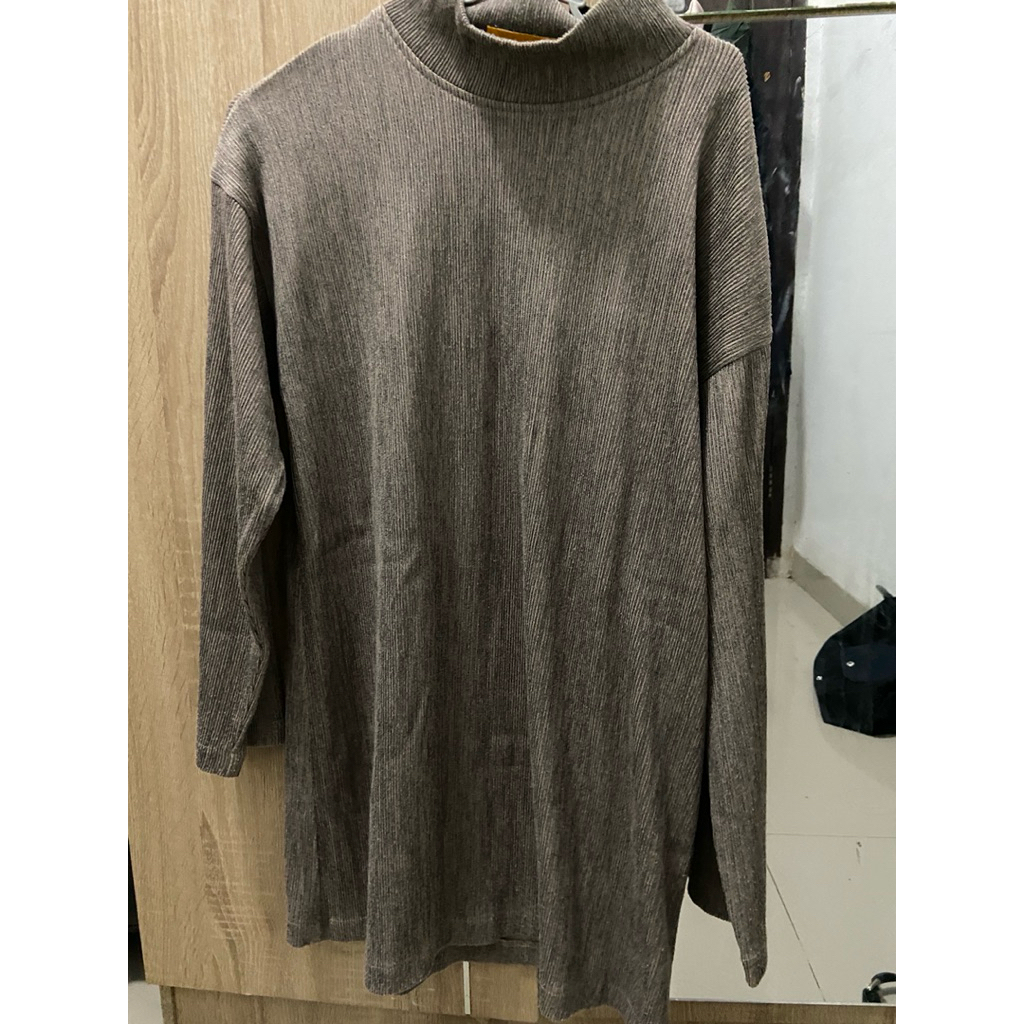 Preloved Loungewear Knit Top Nada Puspita (blouse only) size S