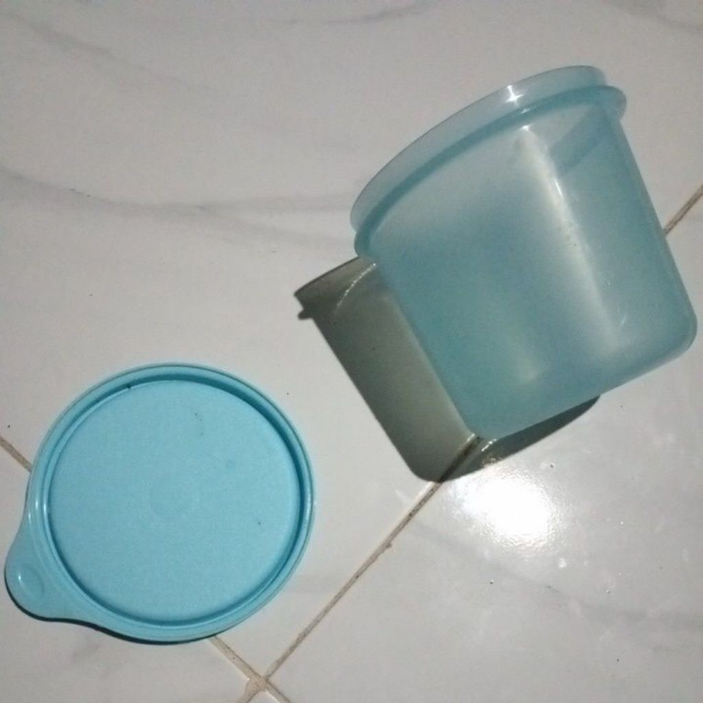 toples tupperware 650ml