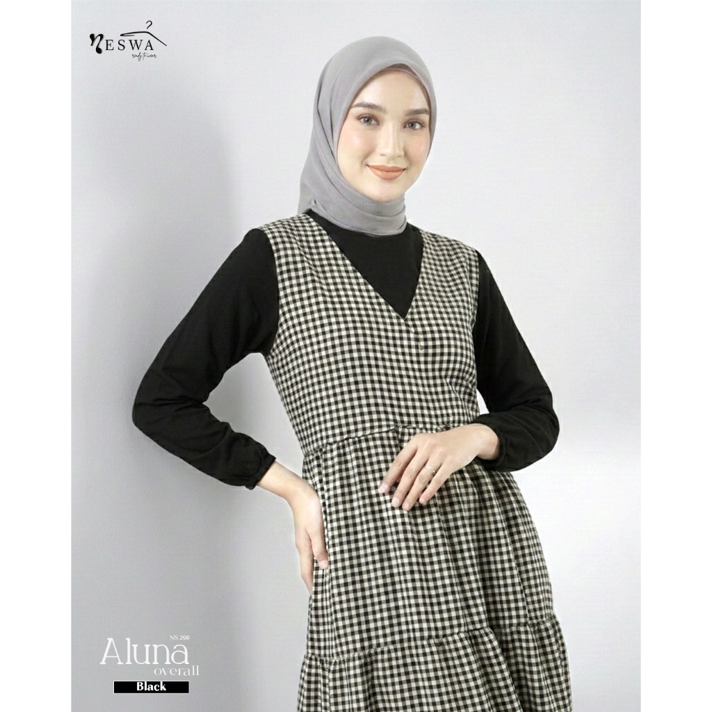 Overall Dress Wanita Motif Kotak-Kotak Warna Hitam Putih Aluna Overal