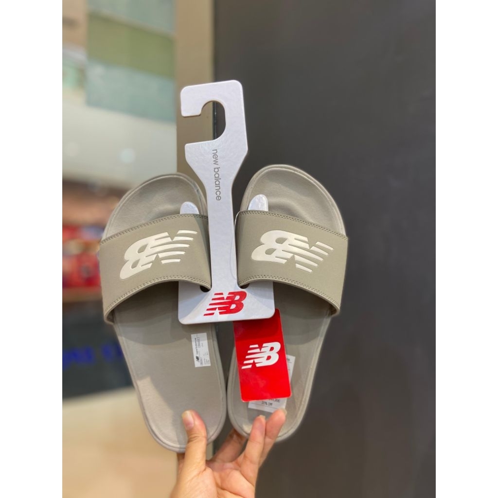 SANDAL NEW BALANCE 200 UNISEX-NEWSUF200B1