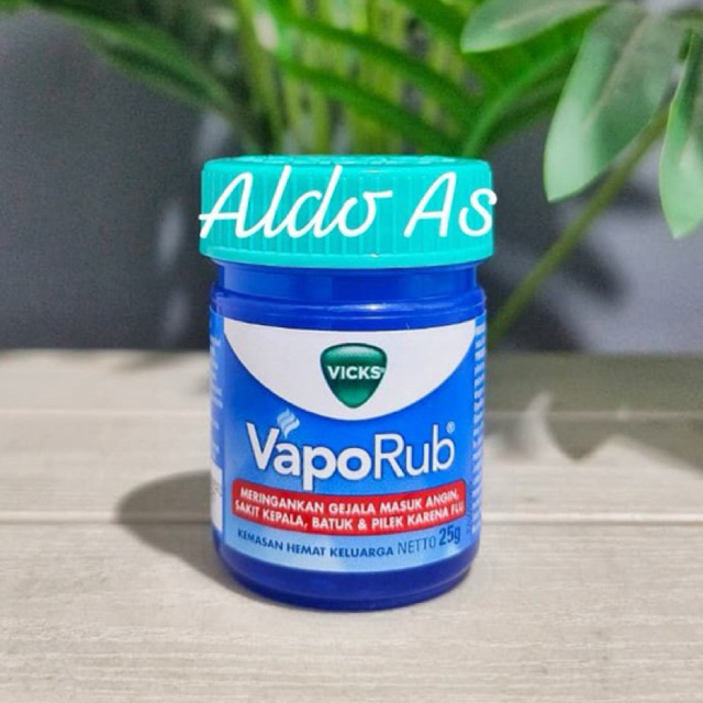 Vicks VapoRub 25gr / Obat Oles Pereda Batuk dan Pilek