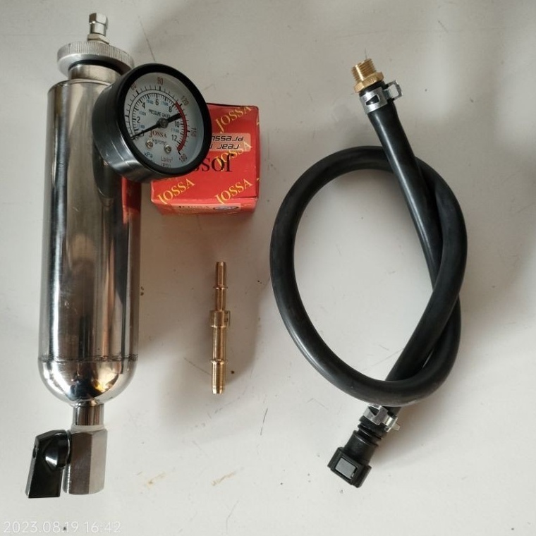 Tabung Infus Injektor Alat Servis Motor Injeksi