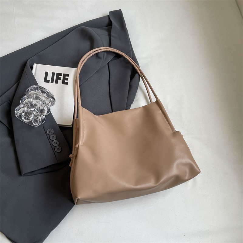 Tas Bahu Wanita Soft Leather Import Kekinian Korean Style / Tas Kerja Wanita Simple Elegant Premium