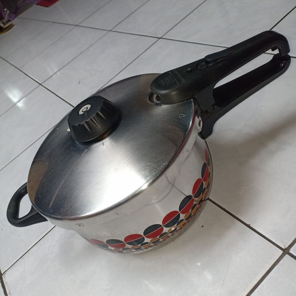 Fissler Vitavit Pressure Cooker 22cm 4,5L Panci Presto made in Germany