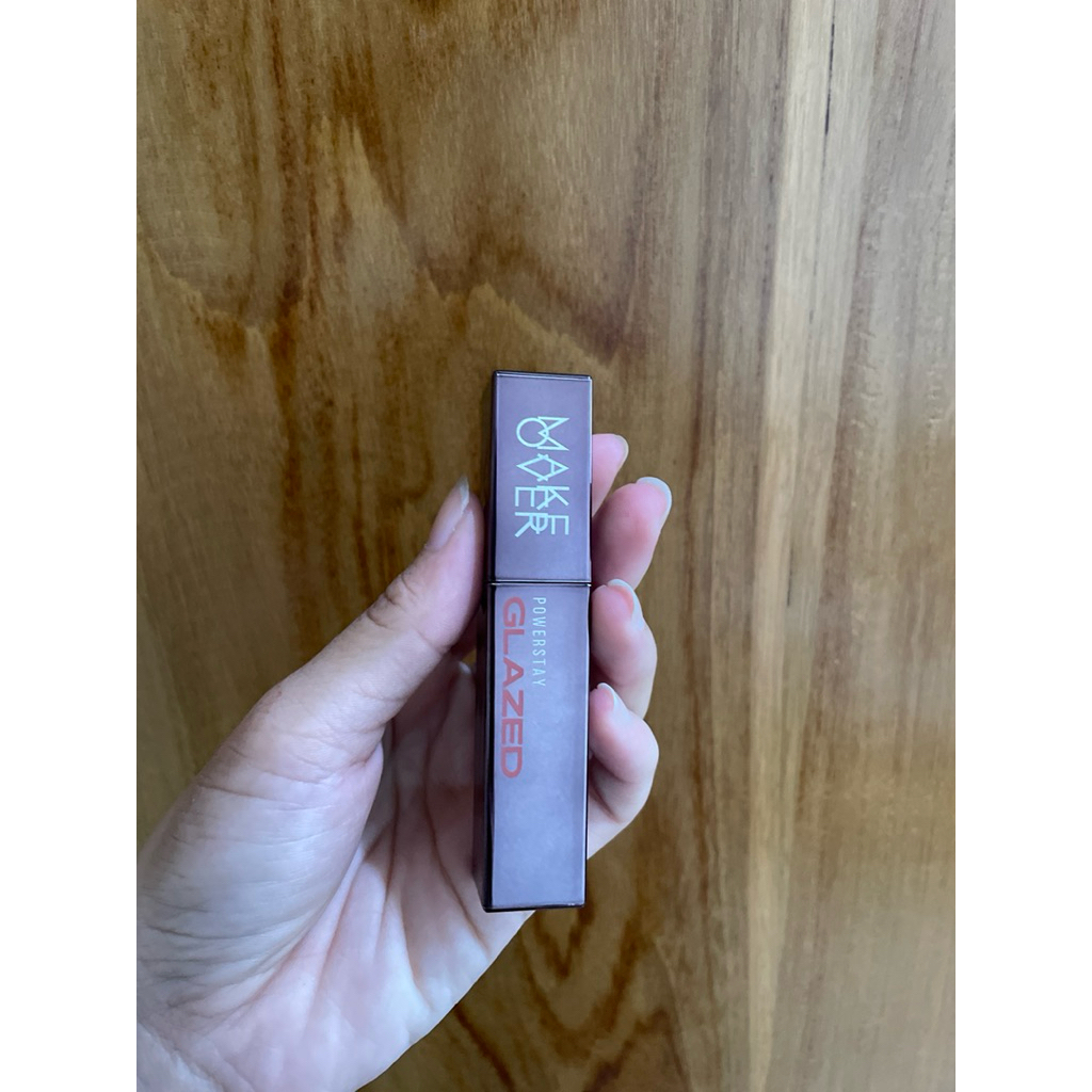 LIKE NEW make over powerstay glazed D22 LOWKEY