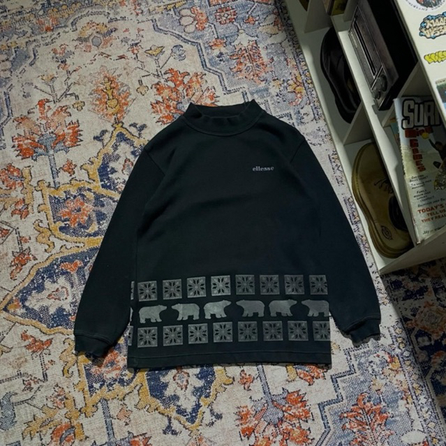 Vintage Crewneck Ellesse Small Logo